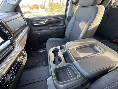 Used 2023 Chevrolet Silverado 1500 RST image 21