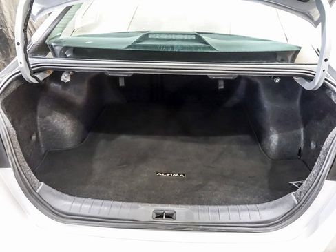 Used 2024 Nissan Altima 2.5 SV image 21