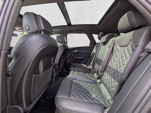 Used 2023 Audi SQ5 Premium Plus w/ Premium Plus Package image 21