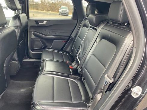 Used 2023 Ford Escape Platinum AWD/4WD image 18