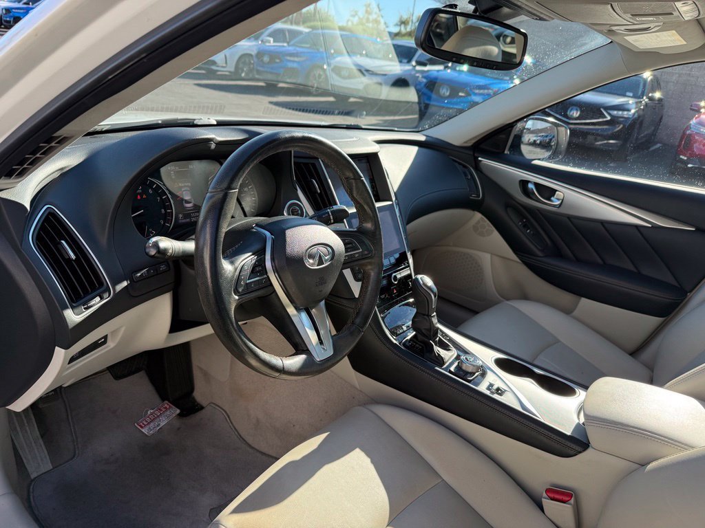 Used 2020 INFINITI Q50 Luxe w/ Essential Package (3.0T Luxe) RWD image 14