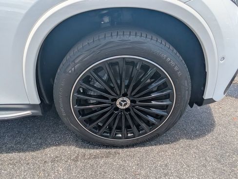 Certified 2026 Mercedes-Benz GLC 300 4MATIC image 23