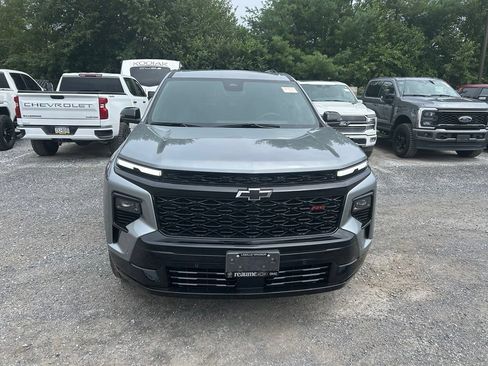 Used 2024 Chevrolet Traverse RS AWD/4WD image 17