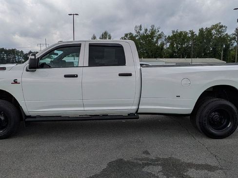 Used 2026 RAM 3500 Tradesman AWD/4WD image 5