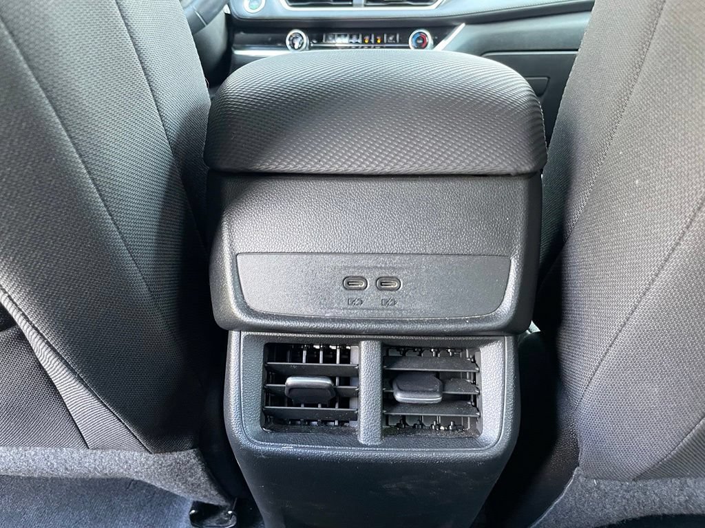 Used 2025 Chevrolet Equinox LT AWD/4WD image 26