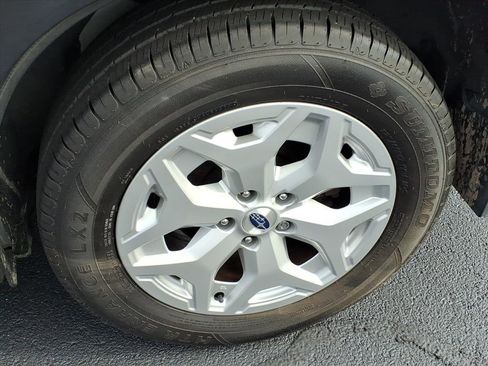 Used 2020 Subaru Forester Base w/ Alloy Wheel Package image 9