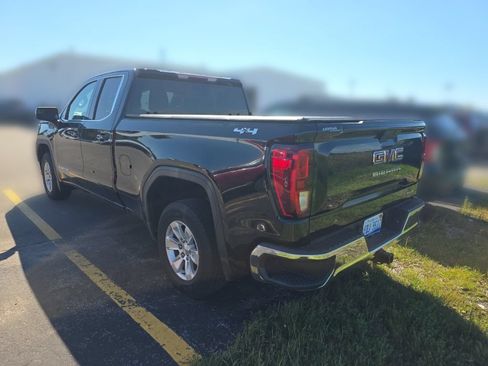Used 2019 GMC Sierra 1500 SLE w/ SLE Value Package AWD/4WD image 5