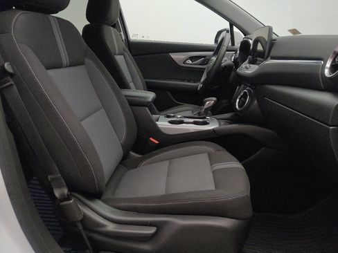 Used 2024 Chevrolet Blazer LT w/ Convenience Package FWD image 21