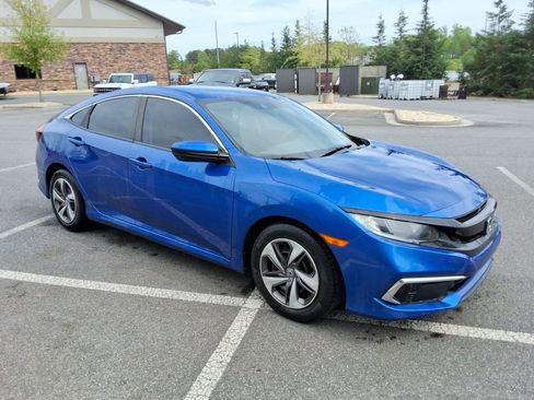 Used 2019 Honda Civic LX image 3