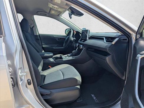 Used 2025 Toyota RAV4 LE image 20