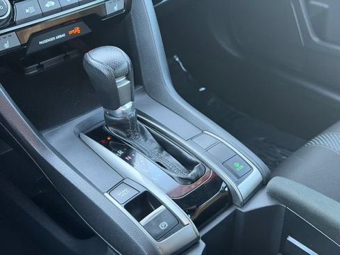 Used 2019 Honda Civic EX image 12