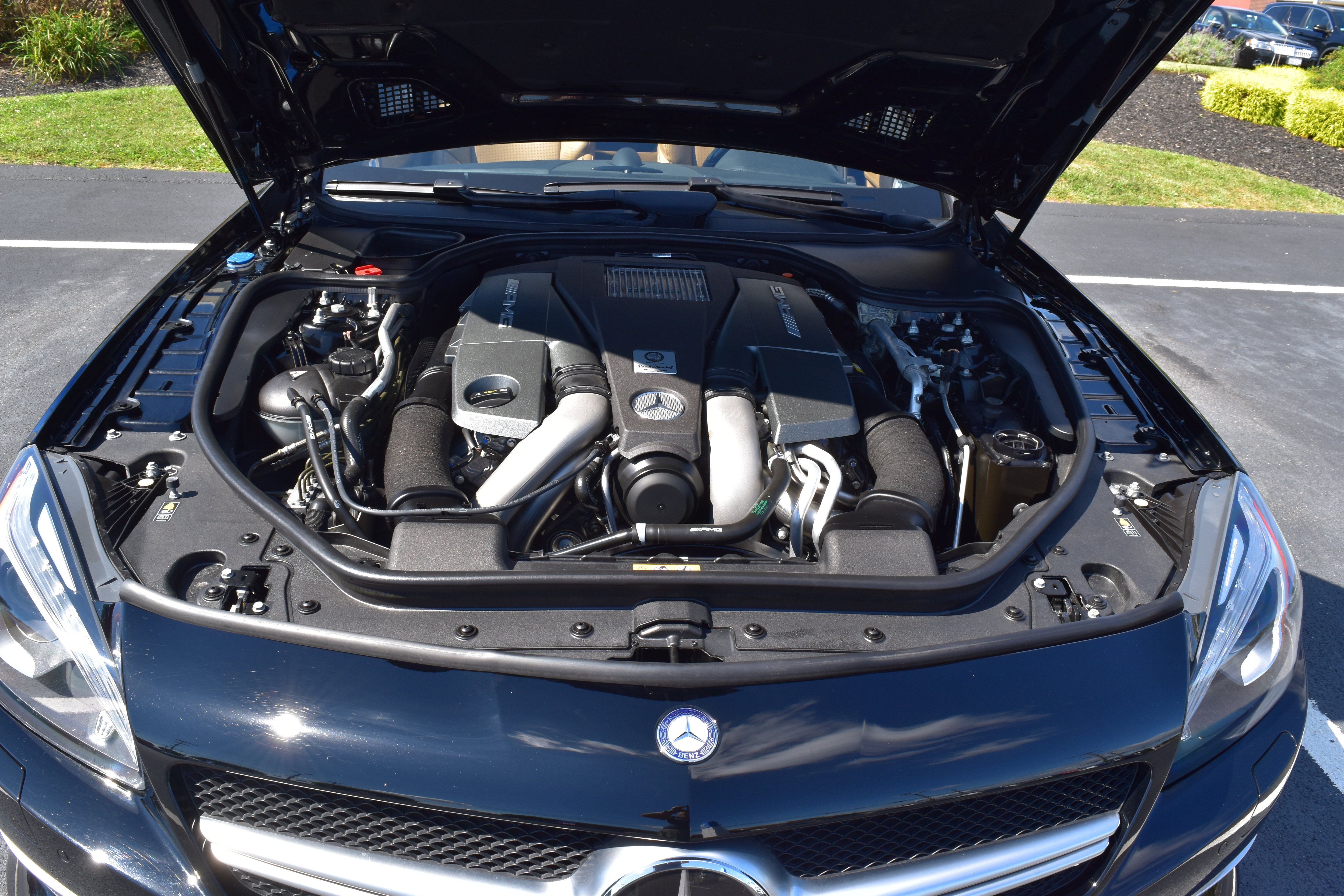 Used 2014 Mercedes-Benz SL 63 AMG image 24