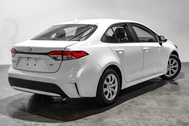 Used 2021 Toyota Corolla LE w/ Carpet Mat Package (TMS) FWD image 10