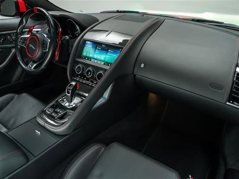 Used 2020 Jaguar F-TYPE Checkered Flag image 20