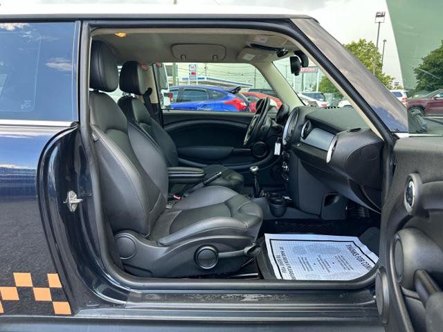 Used 2013 MINI Cooper Hardtop FWD image 16