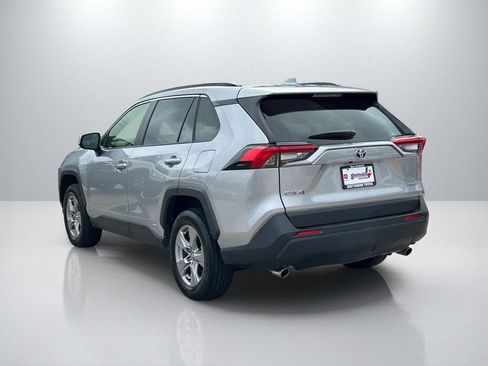 Certified 2022 Toyota RAV4 LE AWD/4WD image 7