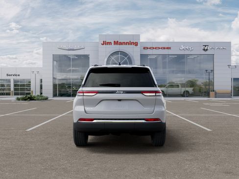 New 2026 Jeep Grand Cherokee Limited w/ Luxury Tech Group II AWD/4WD image 7