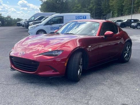Used 2019 MAZDA MX-5 Miata RF Grand Touring RWD image 8