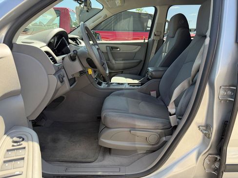Used 2013 Chevrolet Traverse LS w/ LPO, 'HIT The Road' Package FWD image 15