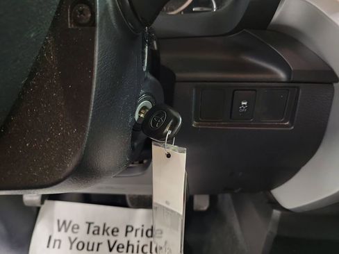 Used 2016 Toyota Tundra SR5 image 15