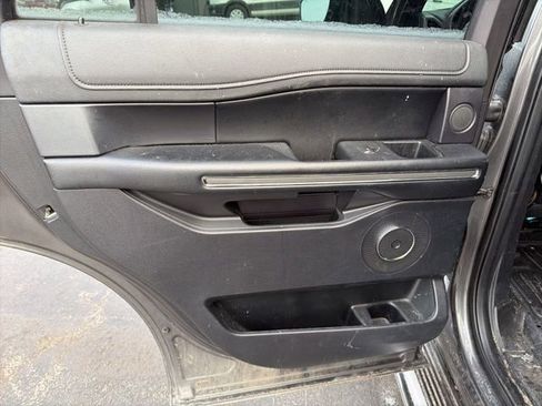Used 2019 Ford Expedition XLT w/ Equipment Group 202A image 22
