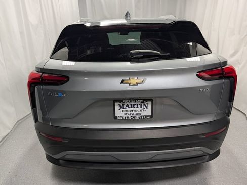 Used 2025 Chevrolet Blazer EV LT AWD/4WD image 4