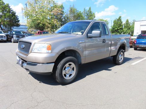 Used 2005 Ford F150 4x4 Regular Cab image 3