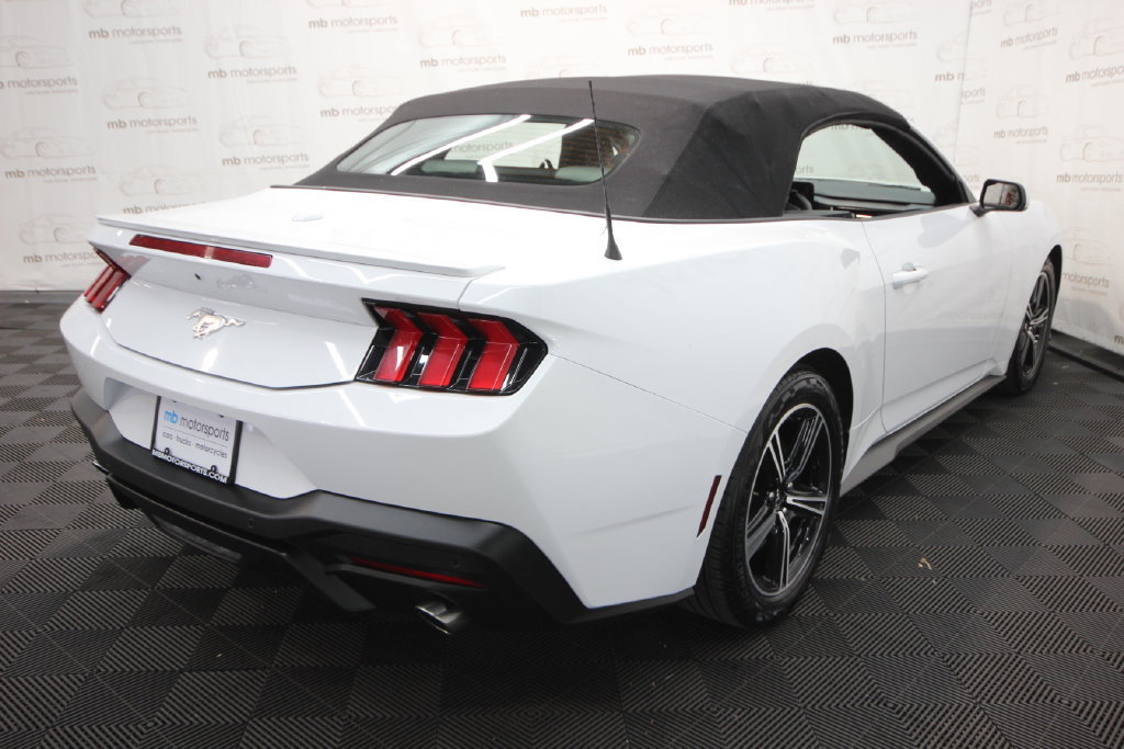 Used 2024 Ford Mustang Premium RWD image 6