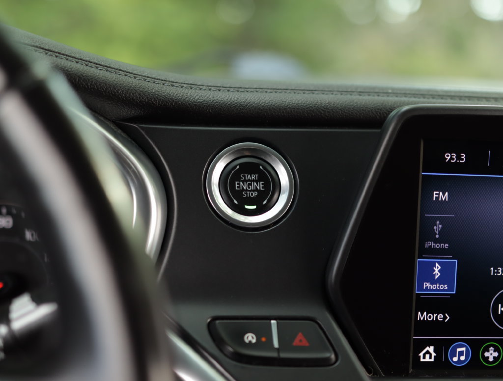 Used 2020 Chevrolet Blazer LT FWD image 18