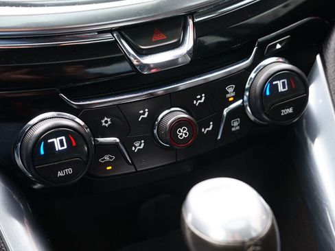 Used 2014 Chevrolet SS image 23