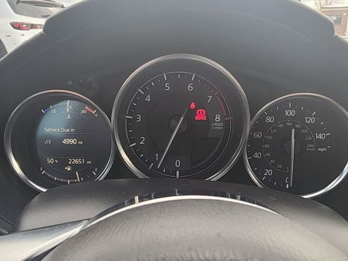 Used 2017 MAZDA MX-5 Miata RF Grand Touring image 18