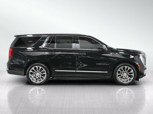 Used 2025 GMC Yukon Denali w/ Denali Reserve Package AWD/4WD image 6
