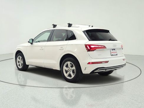 Used 2023 Audi Q5 2.0T Premium w/ Convenience Package AWD/4WD image 7