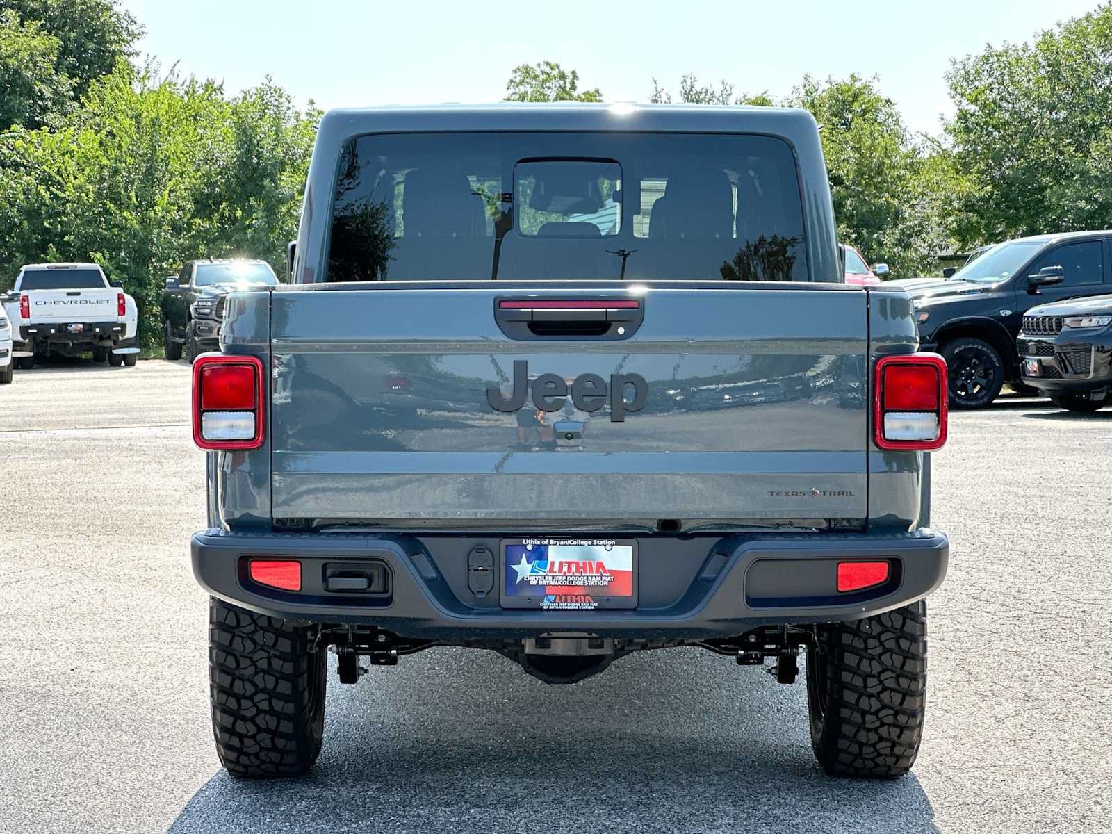 New 2026 Jeep Gladiator Sport AWD/4WD image 14