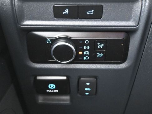 Certified 2022 Ford Expedition Max XLT image 26