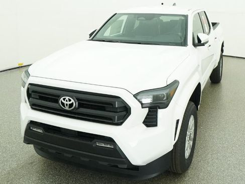 New 2026 Toyota Tacoma SR5 RWD image 16