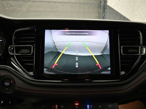Used 2023 Dodge Durango GT AWD/4WD image 8