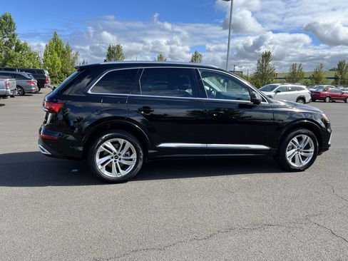 Used 2023 Audi Q7 3.0T Premium Plus w/ Premium Plus Package AWD/4WD image 6