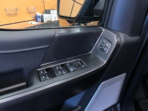 New 2025 Ford F150 Lariat w/ Equipment Group 502A High image 12