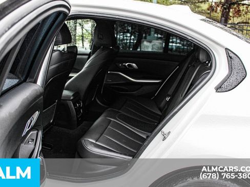 Used 2023 BMW 330i xDrive Sedan w/ Premium Package AWD/4WD image 17