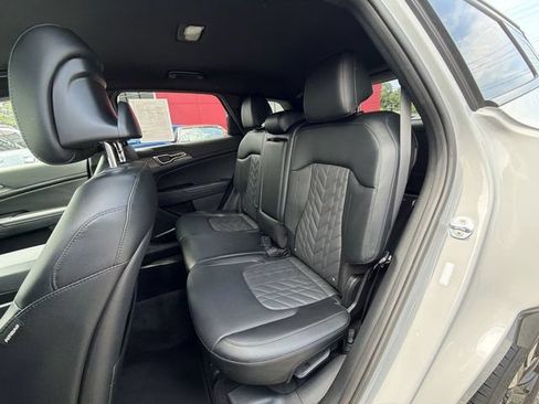 Used 2023 Kia Sportage X-Line AWD/4WD image 23
