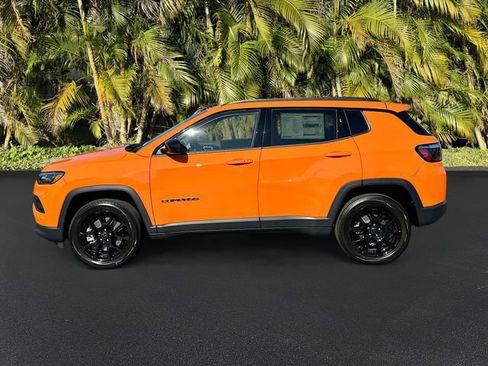 New 2026 Jeep Compass Latitude image 2
