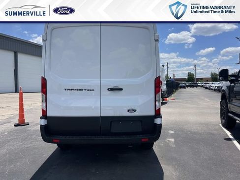 New 2026 Ford Transit 250 148 Medium Roof RWD image 5