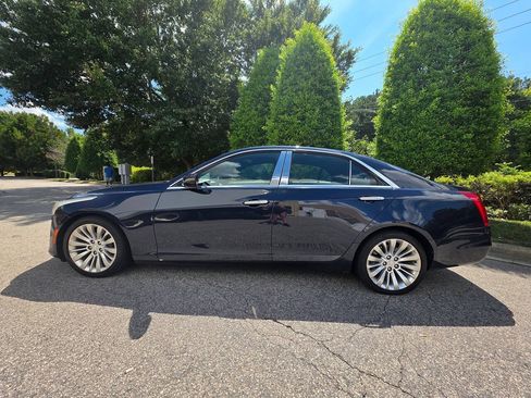 Used 2015 Cadillac CTS Performance AWD/4WD image 2