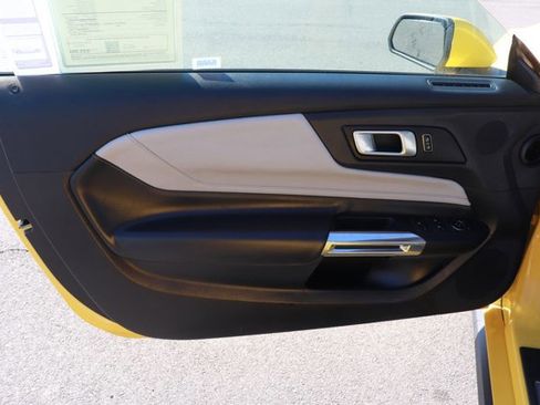 Used 2024 Ford Mustang Premium image 10