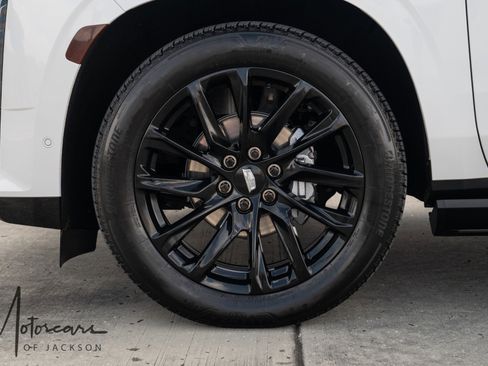 Used 2024 Cadillac Escalade Sport Platinum image 34