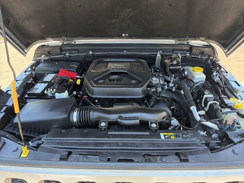 Used 2020 Jeep Wrangler Unlimited Sport S AWD/4WD image 34