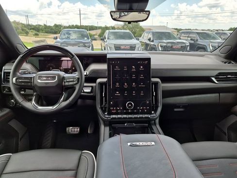 New 2026 GMC Yukon XL AT4 Ultimate AWD/4WD image 34