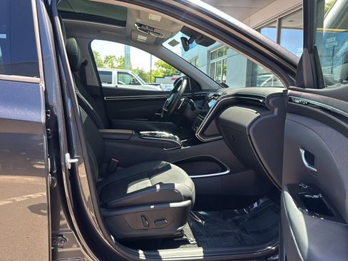 Used 2022 Hyundai Tucson Limited w/ Cargo Package AWD/4WD image 14
