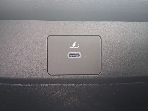 New 2026 Nissan Sentra SV w/ SV Convenience Package FWD image 25